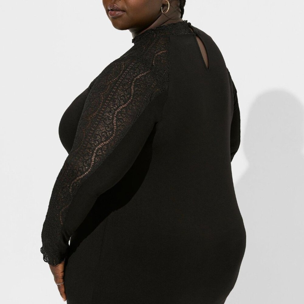 957. Large - TORRID - Super Soft Lace Mock Neck Long Sleeve Top Black NEW - Picture 3 of 4